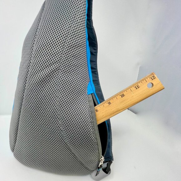 L.L.Bean Sling Crossbody Backpack Unisex Blue & Gray - Picture 8 of 11